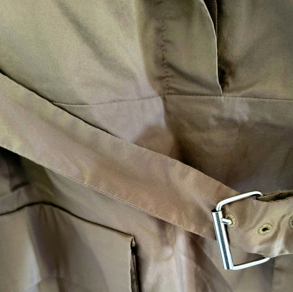 Ann Taylor Women's Military Sleeveless Midi Dress Size 8 - Picture 5 of 10